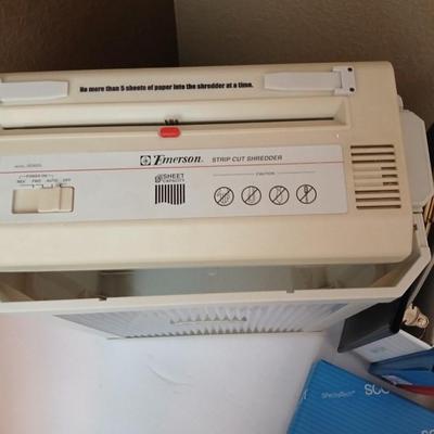 Emerson Paper Shredder & Office Supply Lot – Binders, Calculator, Paper & More