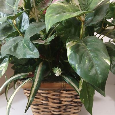 Pair of Faux Greenery Arrangements – Mixed Leaves in Woven Baskets