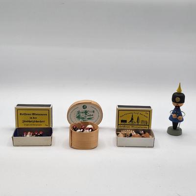 Sale Photo Thumbnail #653