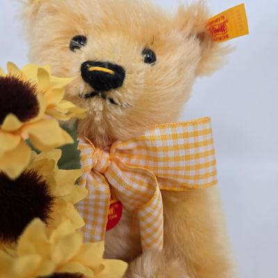 Sale Photo Thumbnail #902