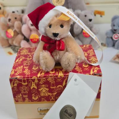 LOT 79: Multiple Mini Steiff Bears All with Original Boxes and Their Big Brother