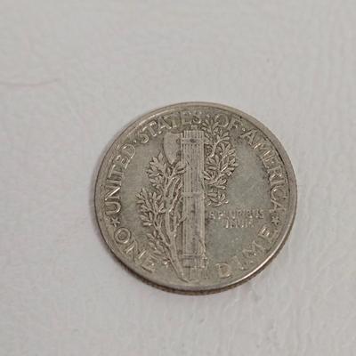 Sale Photo Thumbnail #182