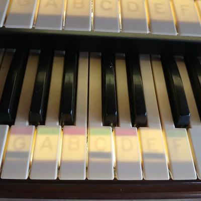 Vintage Hammond Colonnade 2202 Organ with Bench & Sheet Music Lot