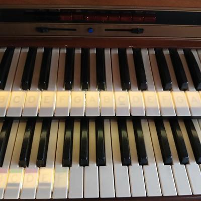 Vintage Hammond Colonnade 2202 Organ with Bench & Sheet Music Lot
