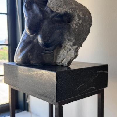 Granite Winged Bust Sculpture with Stand (FP-DZ)