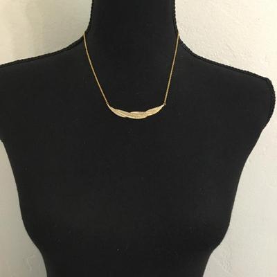 Beautiful Danberry, mint Gold plated, forever diamond necklace