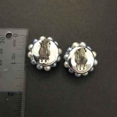 Beautiful ice blue beaded vintage clip on earrings