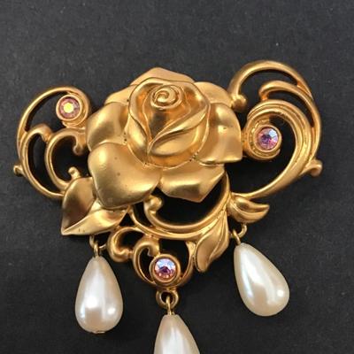 Vintage Avon Gold tone pink Rhinestone dangle pearl rose brooch
