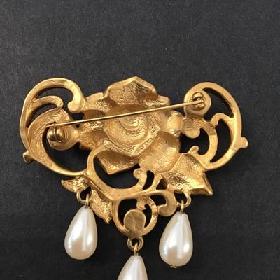Vintage Avon Gold tone pink Rhinestone dangle pearl rose brooch