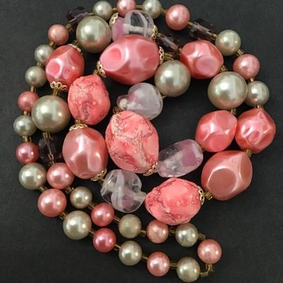 Vintage japan faux bead necklace