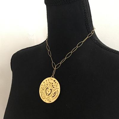 Vintage Chicos satin gold toned pendant necklace