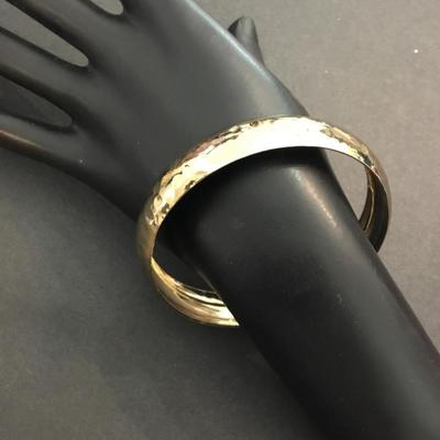 Cute Gold, toned, hammered bangle bracelet