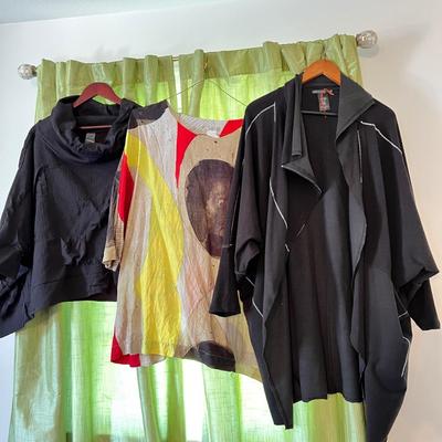 French Designer Crea Concepts Women's Clothing Lot Sz. L-XL
