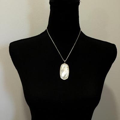 Beautiful mother of pearl gold toned, Kendra Scott, slider necklace