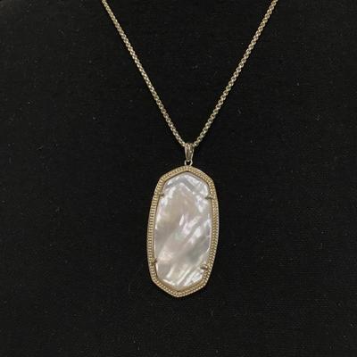Beautiful mother of pearl gold toned, Kendra Scott, slider necklace