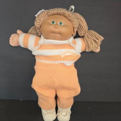 Vintage 1982 Cabbage Patch Kid Doll – Signed by Xavier Roberts