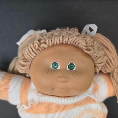 Vintage 1982 Cabbage Patch Kid Doll – Signed by Xavier Roberts