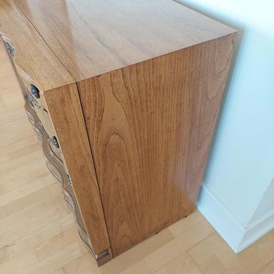 Drexel Serpentine 'Rapport' Dresser (FP-BBL)