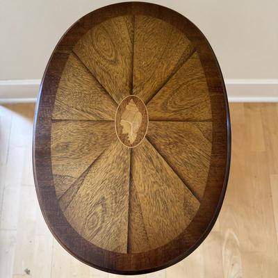 Mahogany Side Table with Seashell Inlay (LR-BM)