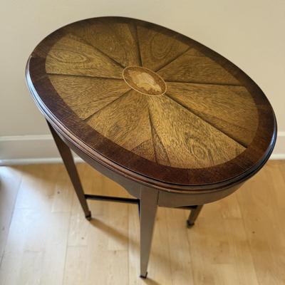 Mahogany Side Table with Seashell Inlay (LR-BM)