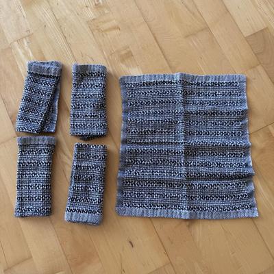Collection of Table Linens and Placemats (FP-DZ)