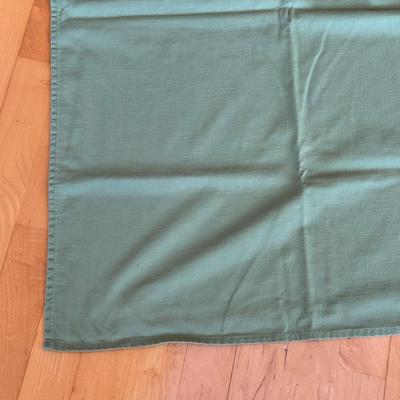 Collection of Table Linens and Placemats (FP-DZ)