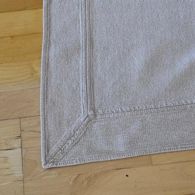 Collection of Table Linens and Placemats (FP-DZ)