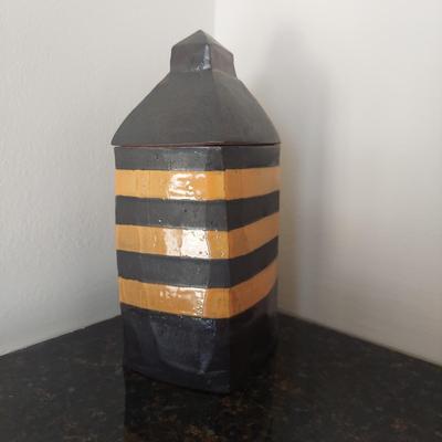 Terracotta Lidded Art-Piece Canisters by Stacy Snyder (GB-BBL)