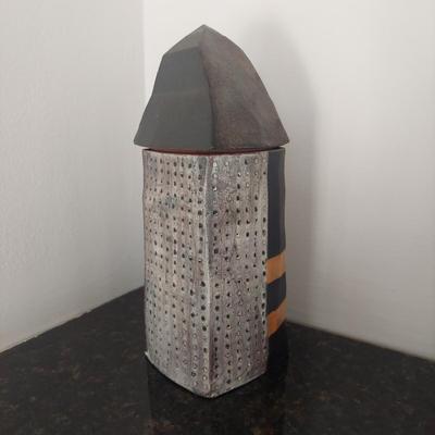 Terracotta Lidded Art-Piece Canisters by Stacy Snyder (GB-BBL)