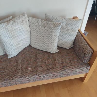 Wooden Settee with Upholstered Cushions (FP-BBL)