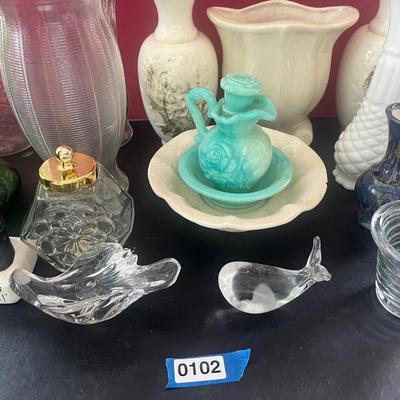 Collectibles Glassware Pottery Lot