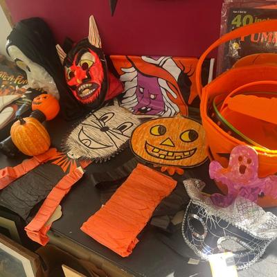Large Halloween Lot