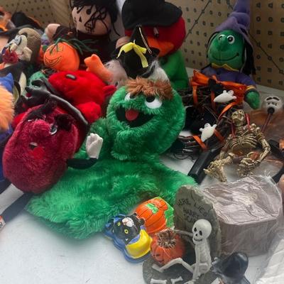 Huge Plush Toy Lot