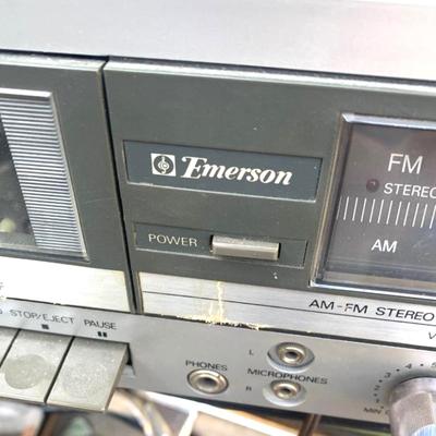 Emerson Stereo System Radio Cassette Turntable Speakers
