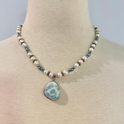 10 Artisanal Necklaces - Pearls, Glass, Crystal, Gemstones
