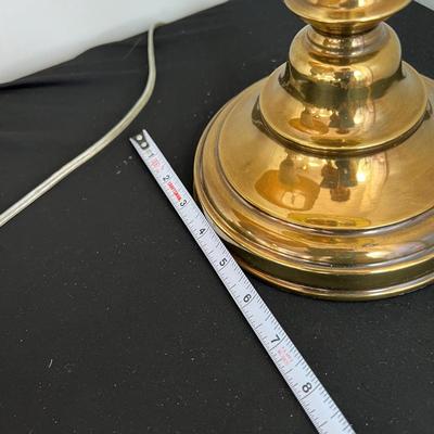2 Vintage Tabletop Lamps