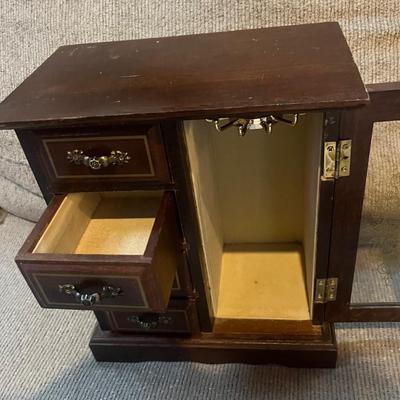 Jewelry Box