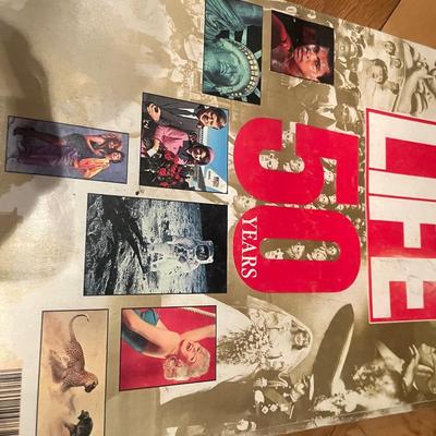 Collectible Magazines & Newspapers Lot