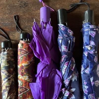Sale Photo Thumbnail #65: Various colors 
5 umbrellas