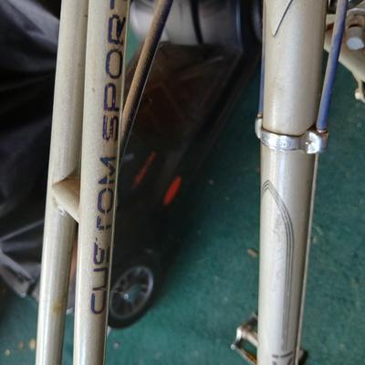 Vintage Nishiki Women's 10-Speed Road Bike – Classic Steel Frame
