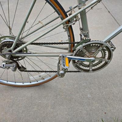 Vintage Nishiki Women's 10-Speed Road Bike – Classic Steel Frame
