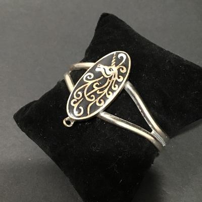 Vintage Unique unicorn Silver tone cuff bracelet, has lots of wear