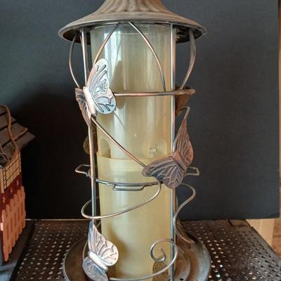 Garden Décor Lot – Decorative Birdhouse & Butterfly Tube Bird Feeder