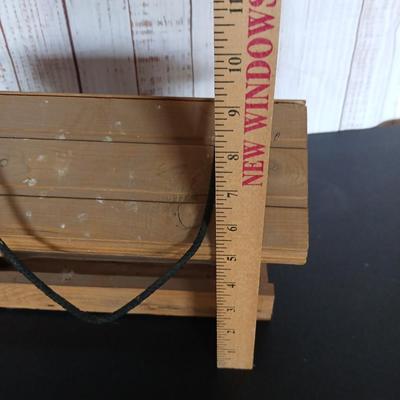 Lot of 2 – Americana Birdhouse & Rustic Wooden Bird Feeder