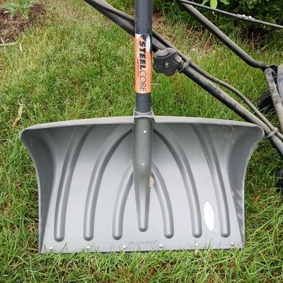 Snow Removal Lot – Snow Joe Electric Snow Thrower Model 622 + Shovel