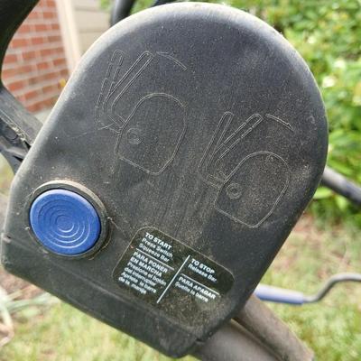 Snow Removal Lot – Snow Joe Electric Snow Thrower Model 622 + Shovel