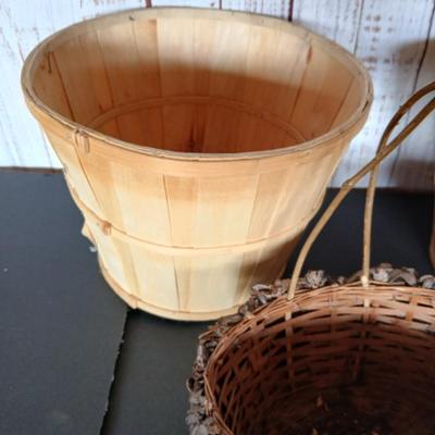 Rustic Garden Decor Lot – Moose Gnome, Baskets & Pinecone basket
