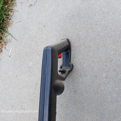 Toro Yard Tool Lot – Electric Leaf Blower & 12" String Trimmer with twine