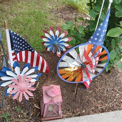 Patriotic Garden Décor Lot – Welcome Flag, Pinwheels & Americana Accents
