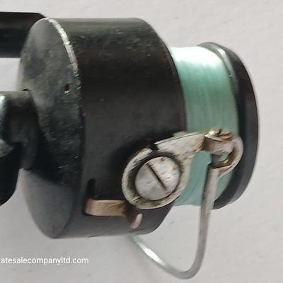 Lot of 3 Vintage Collectible Spinning Reels – Shakespeare 2062 & Garcia Mitchell 300
